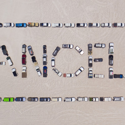 4WDs FORM UP ON THE DUNES