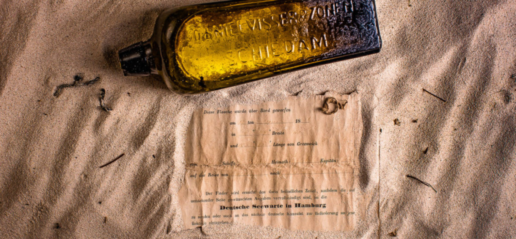 WORLD’S OLDEST MESSAGE IN A BOTTLE FOUND NEAR LANCELIN