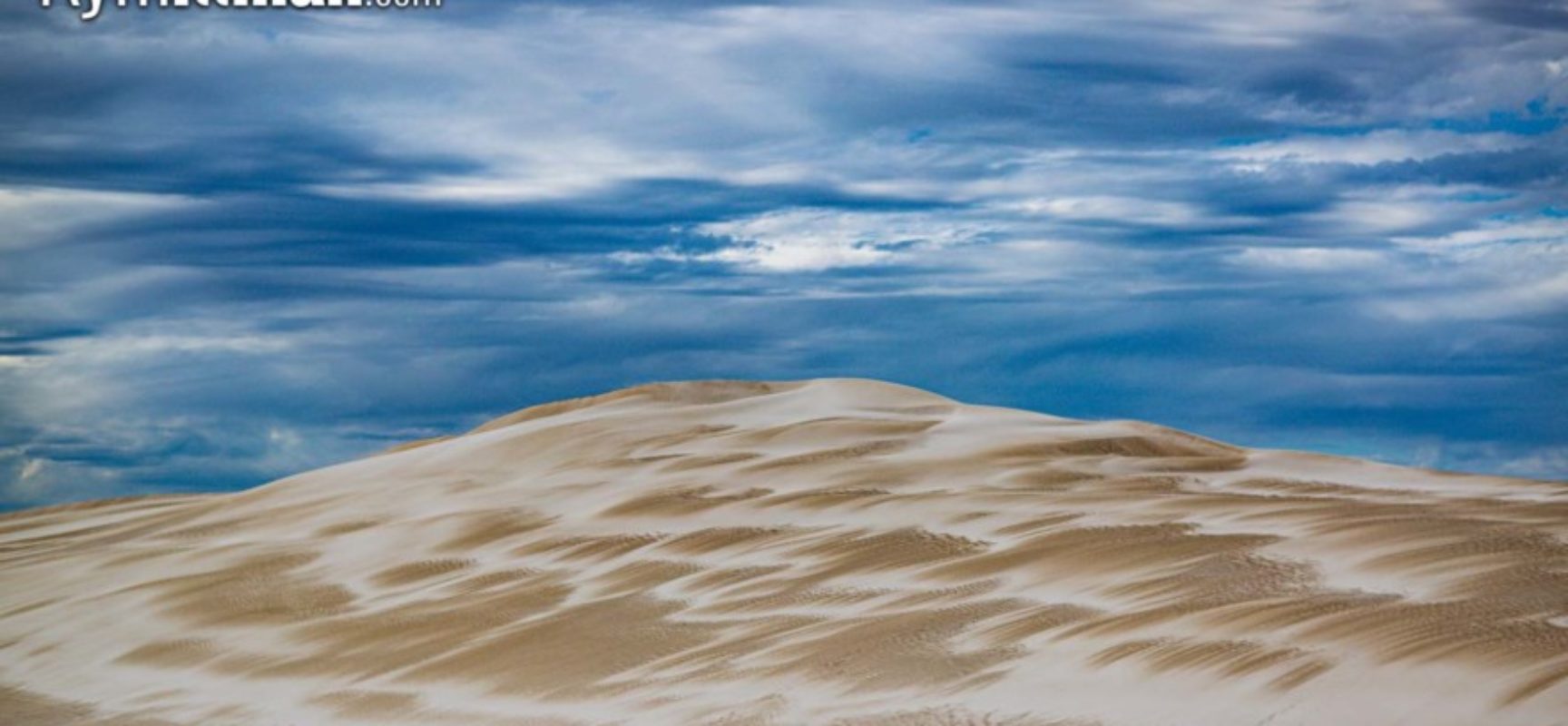 MOUNTAINS OF SAND